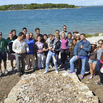 Suhozidna extravaganza