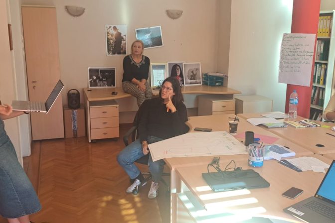 d1ab28e8-37f1-4d88-971e-294c6fb153aa