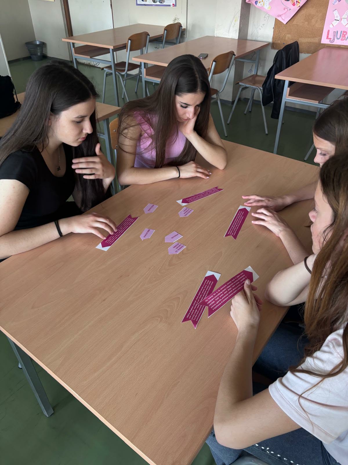 049eda92-6d3a-4e90-affc-42d0fe414cf8