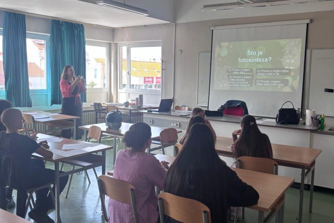 04ccf431-62f2-45f8-bbd2-55ad1f7905d3