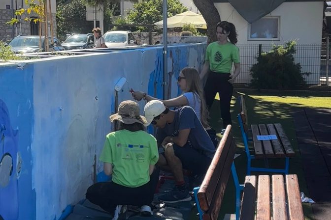ISLAND EXTRAVAGANZA 2026: Novi mural za murterske mališane 